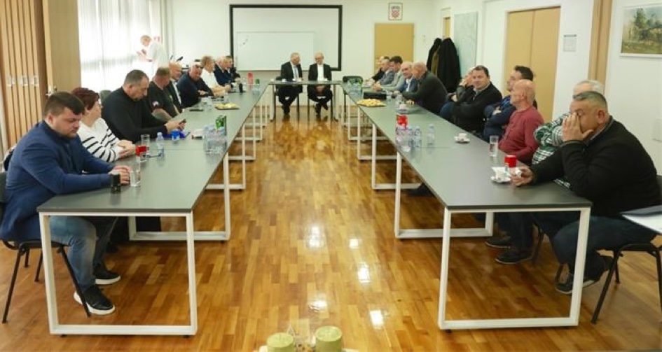 MHB 19.12.2025 0047 (1)